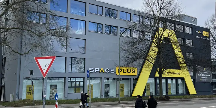 Space Plus Essen